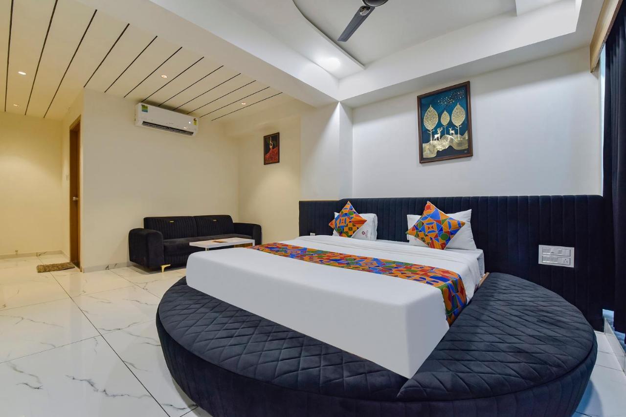 Fabhotel Bliss Ahmadábád Kültér fotó